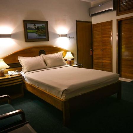 White House Hotel - City Center Dhaka Zewnętrze zdjęcie