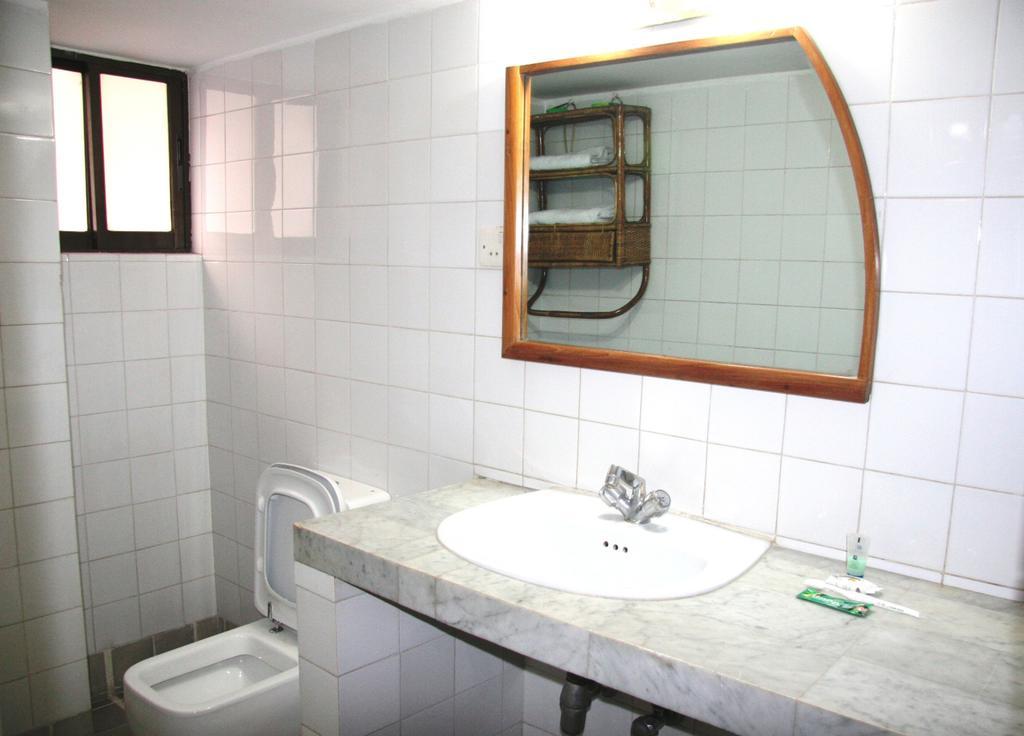 White House Hotel - City Center Dhaka Zewnętrze zdjęcie