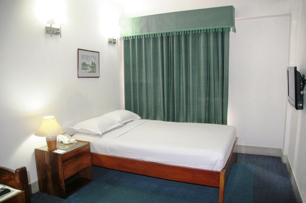 White House Hotel - City Center Dhaka Zewnętrze zdjęcie