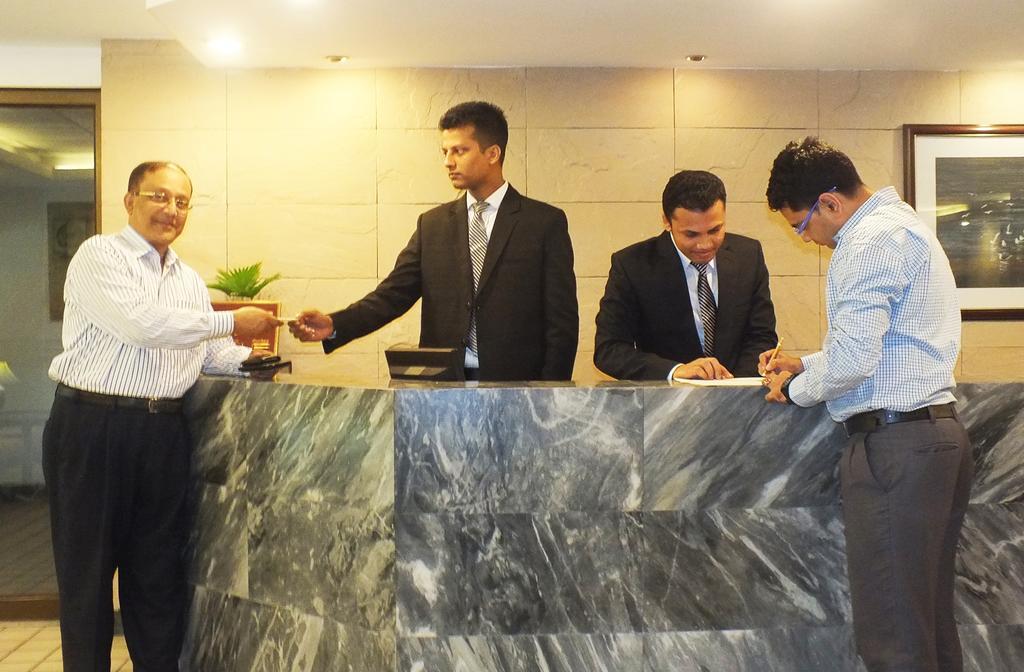White House Hotel - City Center Dhaka Zewnętrze zdjęcie