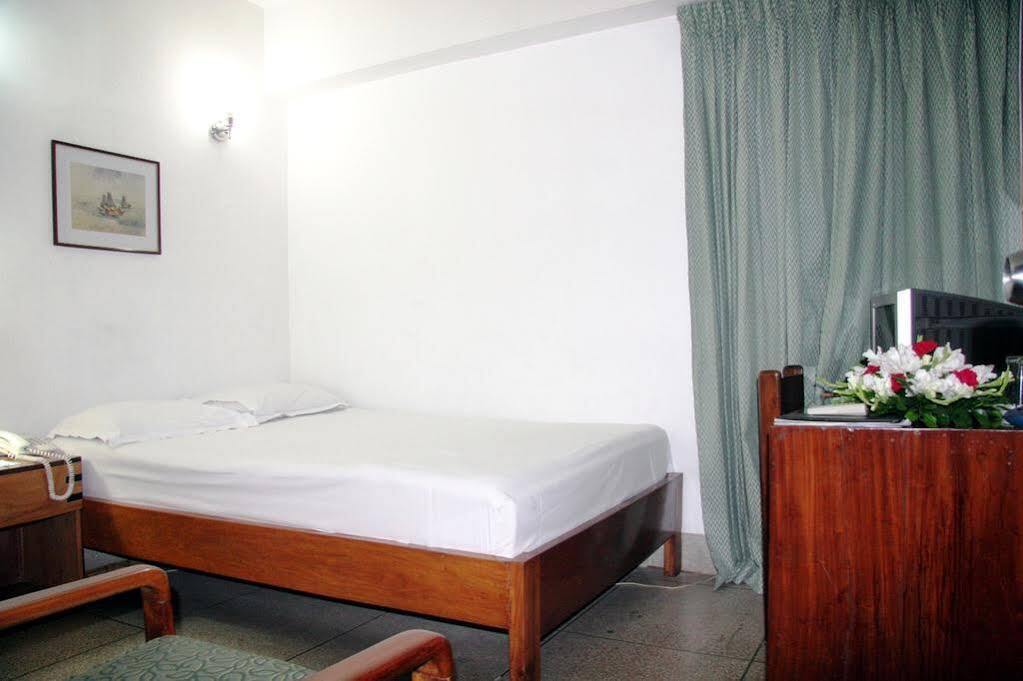 White House Hotel - City Center Dhaka Zewnętrze zdjęcie